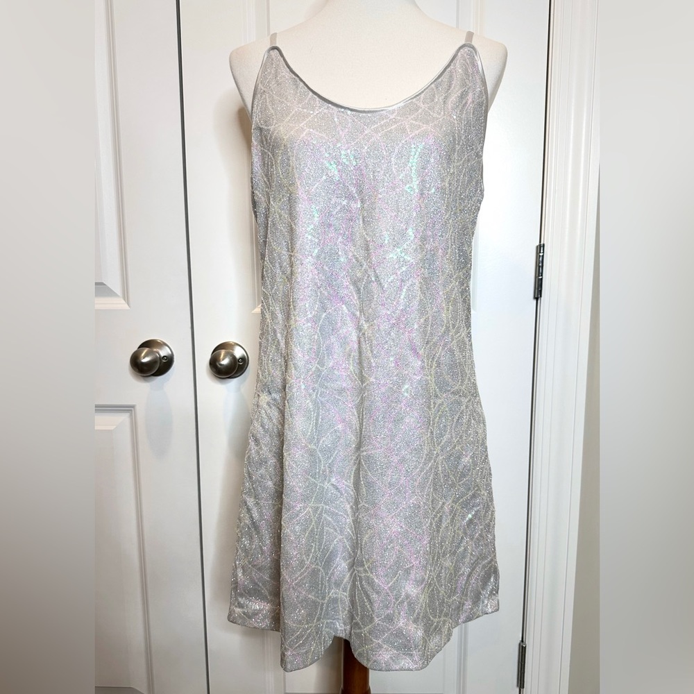 Women’s mermaid sequin glitter dress NWT - perfect for Taylor Swift!